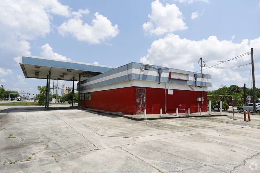 More Photos Of 202 Edgewood Ave S, Jacksonville Freestanding For Lease