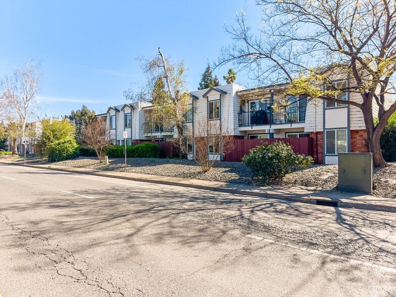 More Photos Of 931-939 W East Ave, Chico Apartments For Sale