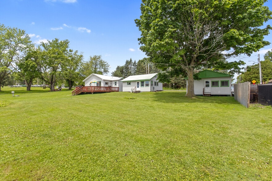 More Photos Of 356 King St, Fair Haven Marina For Sale