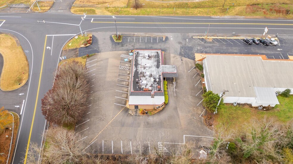 More Photos Of 5119 S 11 Hwy, Calhoun Fast Food For Sale