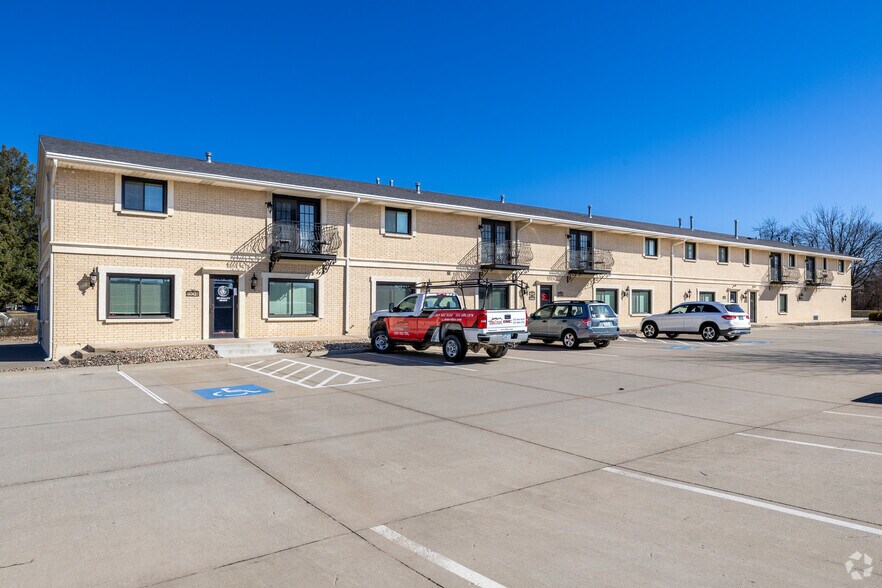 Primary Photo Of 1908 Grand Ave, West Des Moines Office For Lease