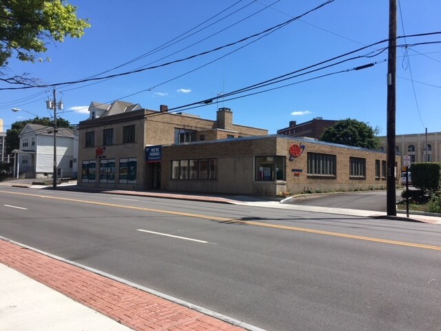 More Photos Of 409 Court St, Utica Freestanding For Lease