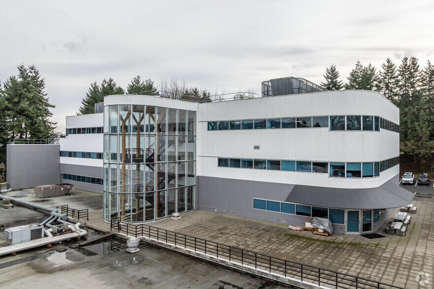 More Photos Of 4225 Kincaid St, Burnaby Office For Sale