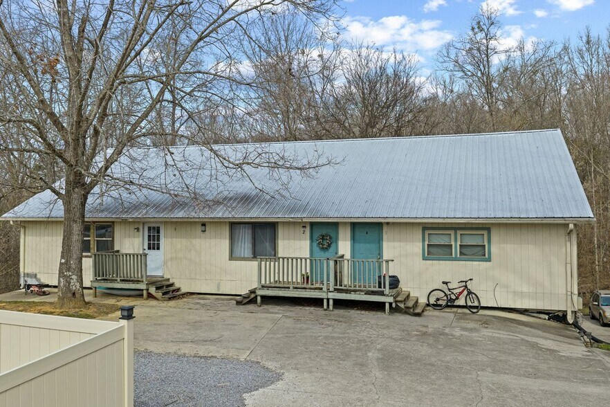 More Photos Of 324 Hopson St, Sevierville Apartments For Sale
