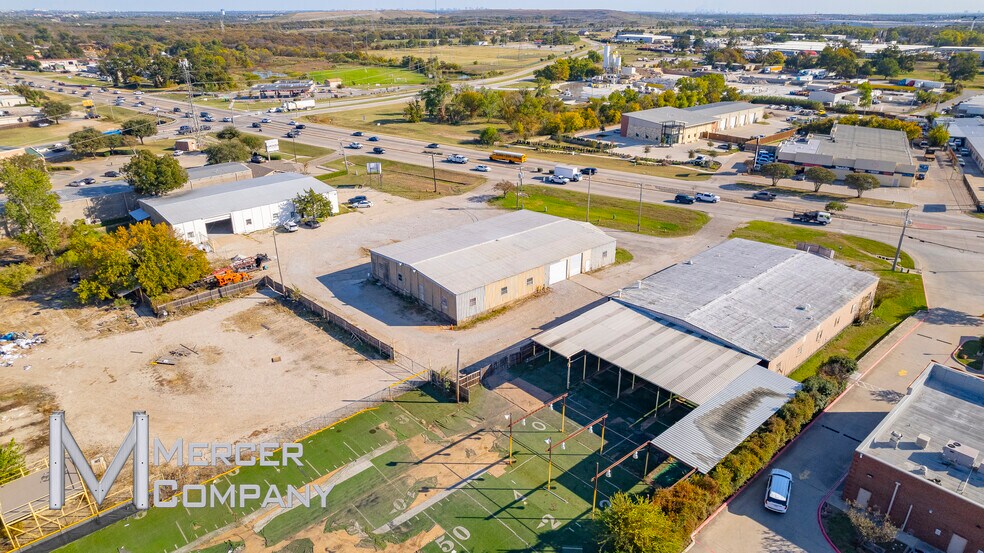 More Photos Of 825-831 E State Highway 121, Lewisville Warehouse For Sale