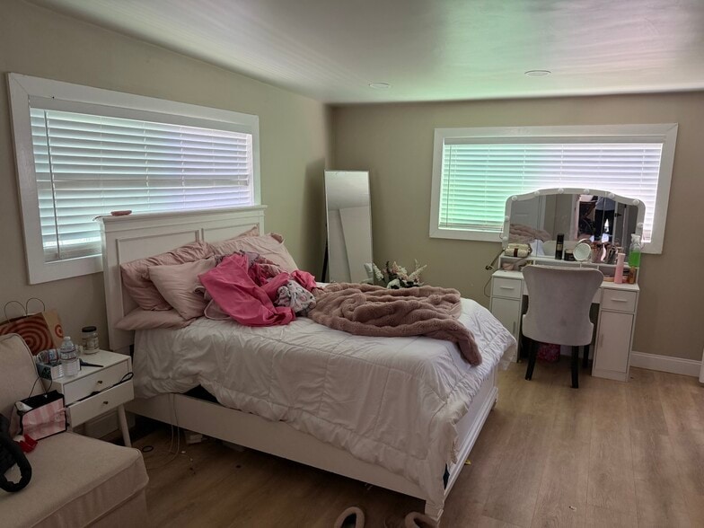 More Photos Of 2925 Mabel St, Berkeley Apartments For Sale