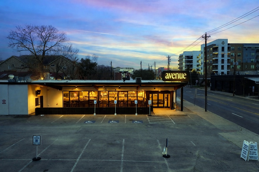 More Photos Of 5317 Washington Ave, Houston Bar For Lease