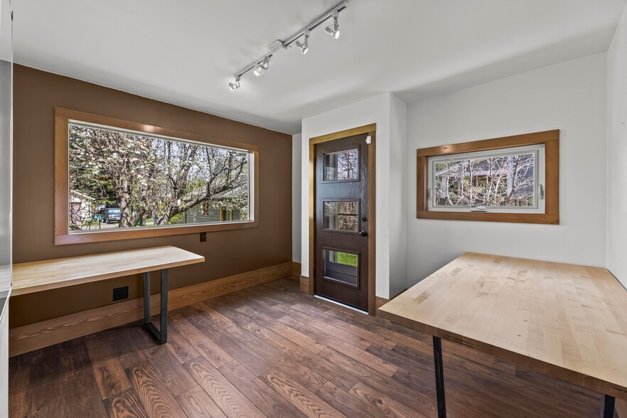 More Photos Of 533 E Mendenhall, Bozeman Medical For Sale