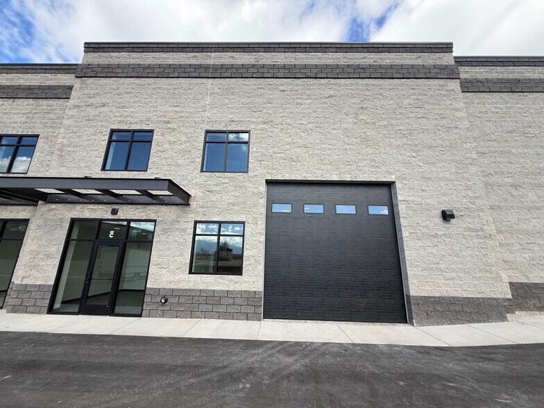 More Photos Of 2601 S Mountain Vista Pky, Provo Warehouse For Sale