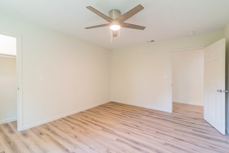 More Photos Of 506 E Marion St, Shelby Apartments For Sale