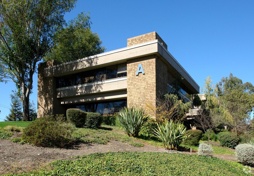 More Photos Of 2455 Bennett Valley Rd, Santa Rosa Office For Lease
