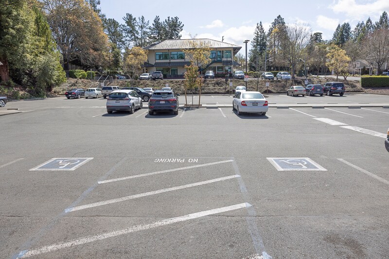 More Photos Of 175 Pleasant Hill Ave N, Sebastopol Freestanding For Lease