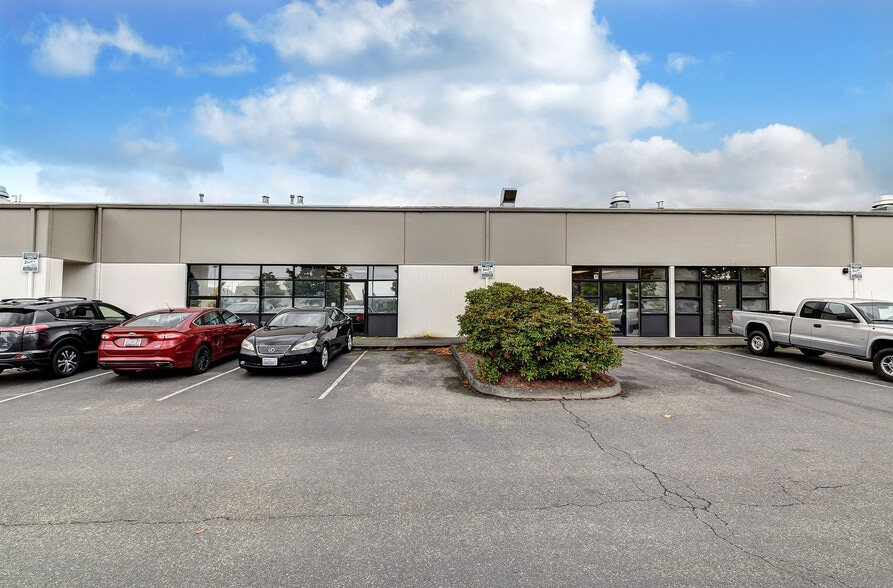 More Photos Of 3101 111th St SW, Everett Manufacturing For Lease