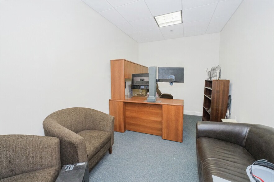 More Photos Of 61 Monmouth St, Red Bank Office For Lease