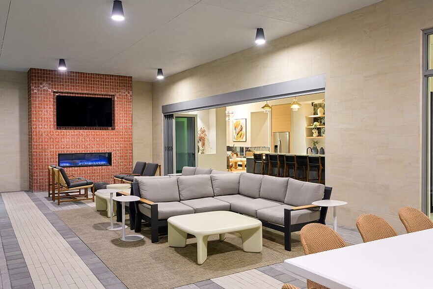 More Photos Of 150 SE 3rd Ave, Fort Lauderdale Apartments For Lease