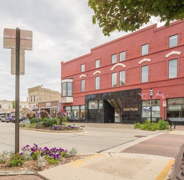More Photos Of 120 N Main St, West Bend Office For Sale