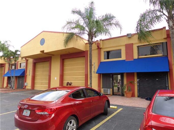 More Photos Of 7370-7384 NW 56th St, Miami Warehouse For Sale