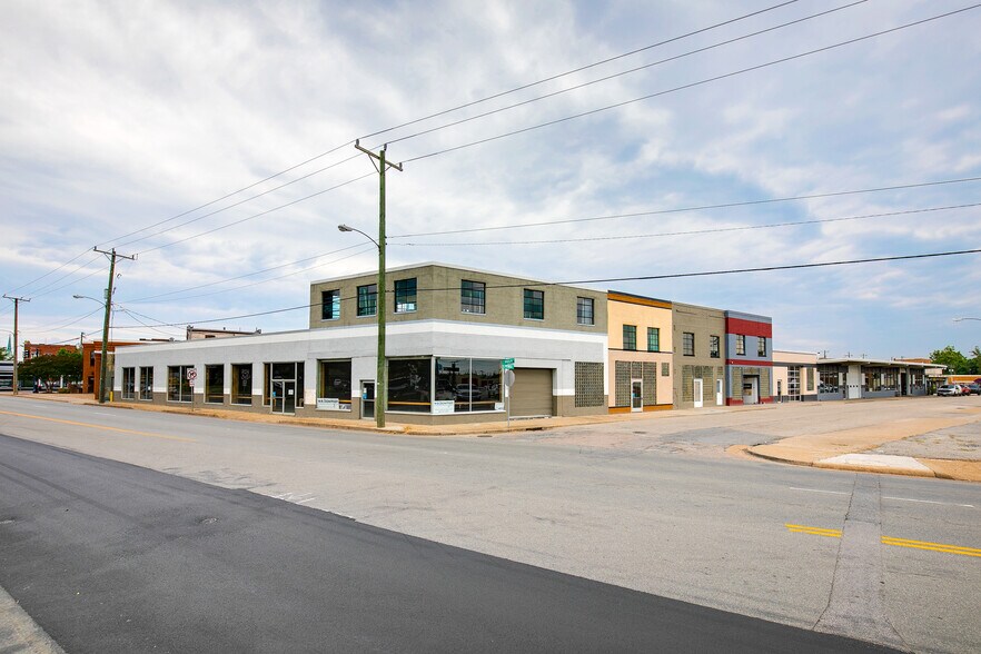 More Photos Of 207 Poythress Street, Hopewell Storefront Retail Office For Lease