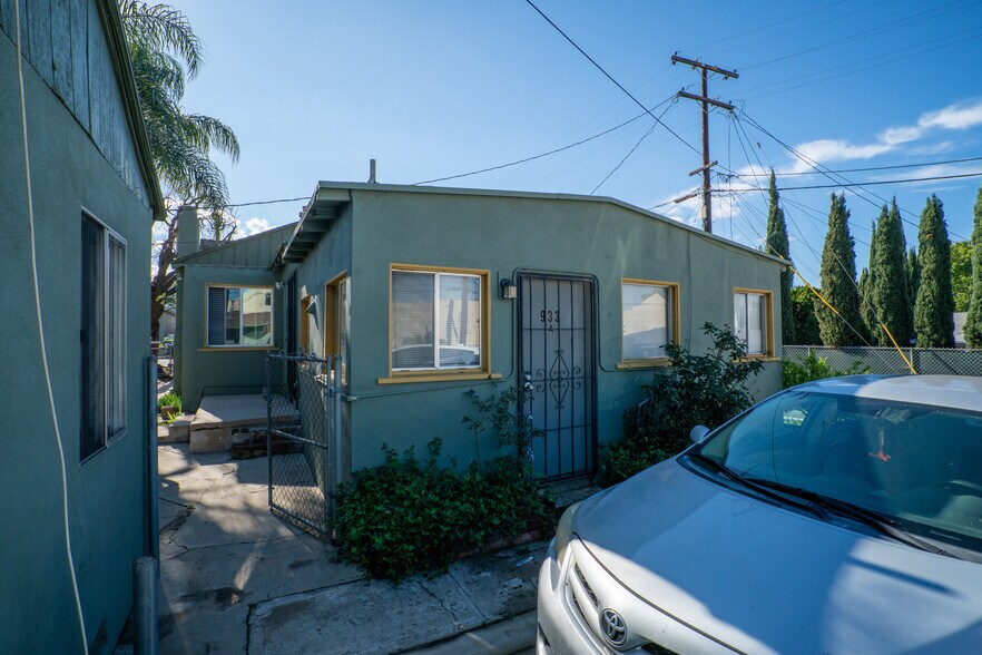 More Photos Of 929-933 W 7th St, Corona Apartments For Sale