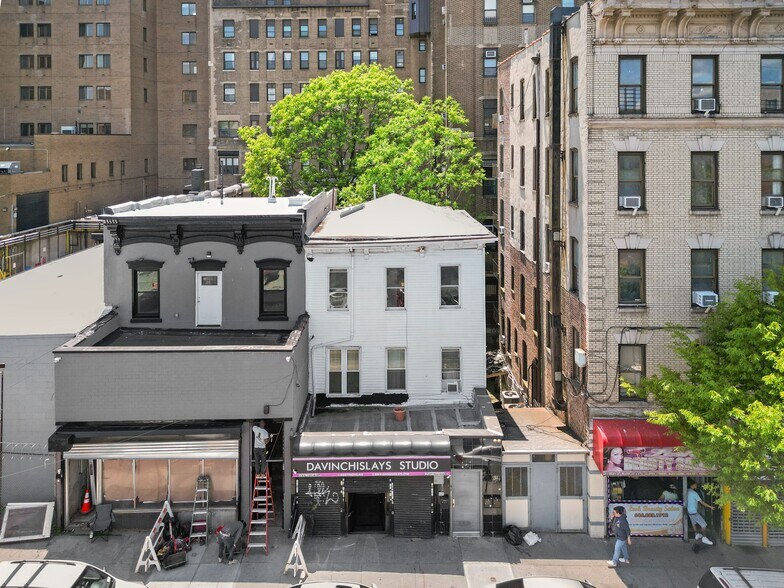 More Photos Of 576 E 169th St, Bronx Storefront Retail Residential For Sale