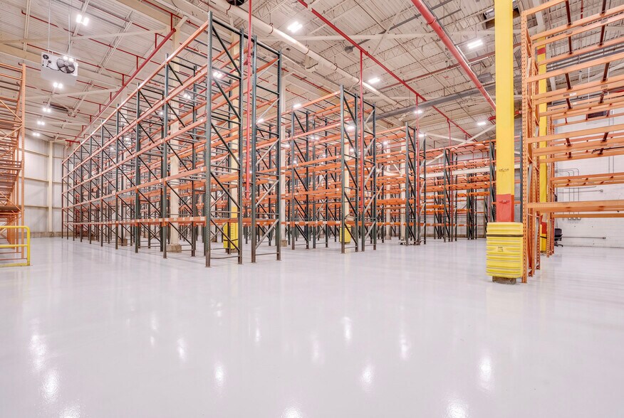 More Photos Of 3400 Westinghouse Blvd, Charlotte Manufacturing For Lease
