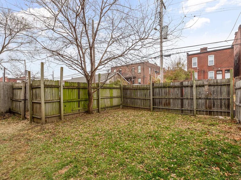 More Photos Of , Saint Louis Multifamily For Sale