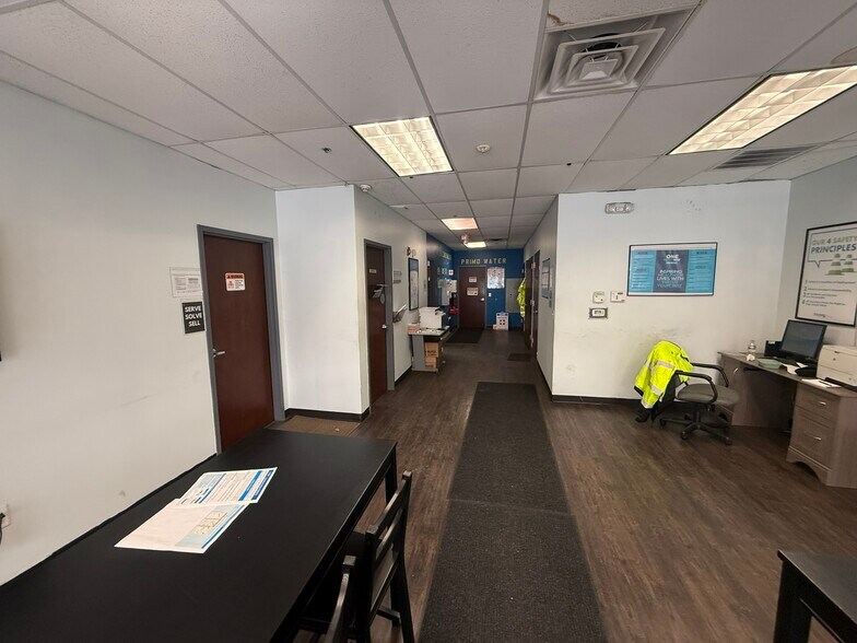 More Photos Of 5025 Departure Dr, Raleigh Distribution For Lease