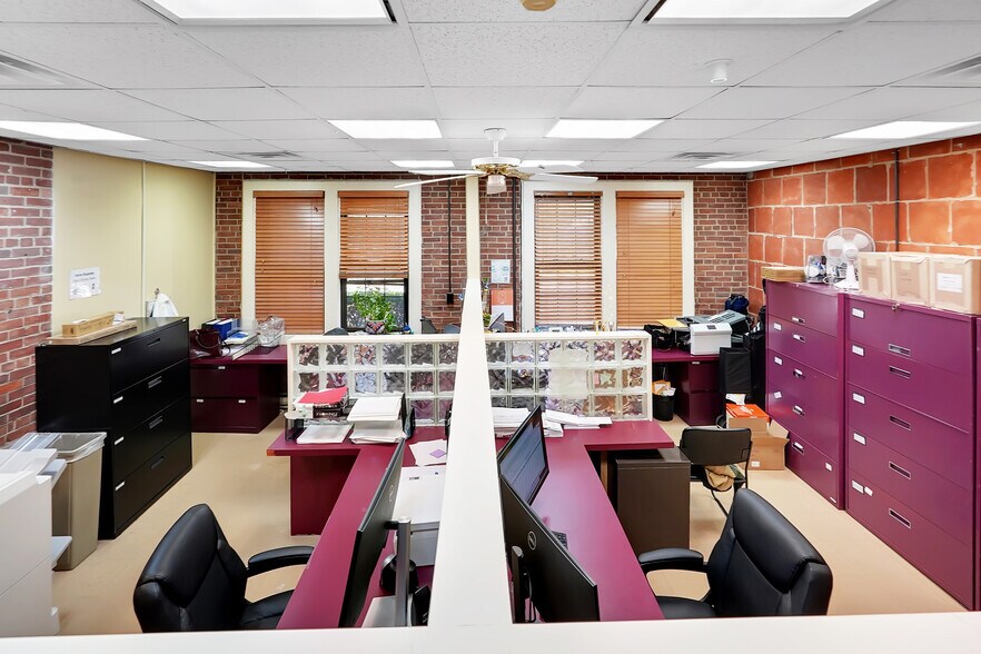 More Photos Of 9 Spring St, Freehold Office For Sale