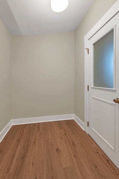 More Photos Of 1102 Kirkland Avenue, Nashville Office Residential For Lease