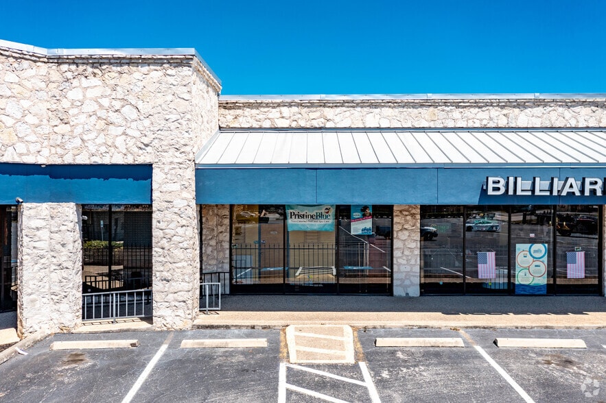 More Photos Of 9323 Perrin Beitel Rd, San Antonio Unknown For Lease