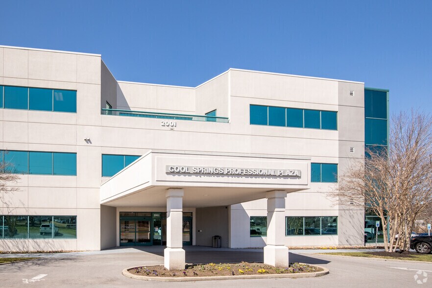 More Photos Of 2001 Mallory Ln, Franklin Medical For Lease