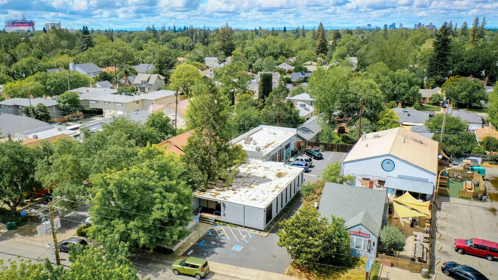 More Photos Of 874 57th St, Sacramento Office For Sale