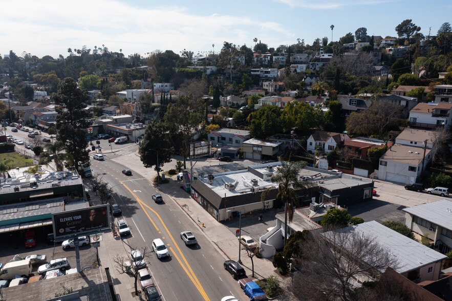More Photos Of 1717 Silver Lake Blvd, Los Angeles Freestanding For Lease