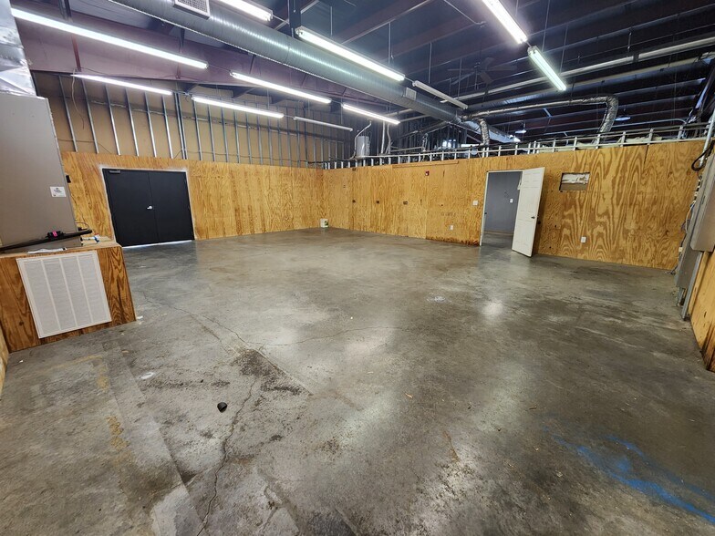 More Photos Of 318 Baston Rd, Martinez Freestanding For Sale