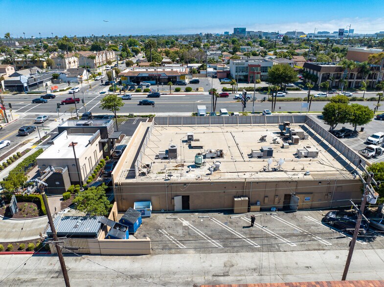 More Photos Of 605-619 W Manchester Blvd, Inglewood Unknown For Lease