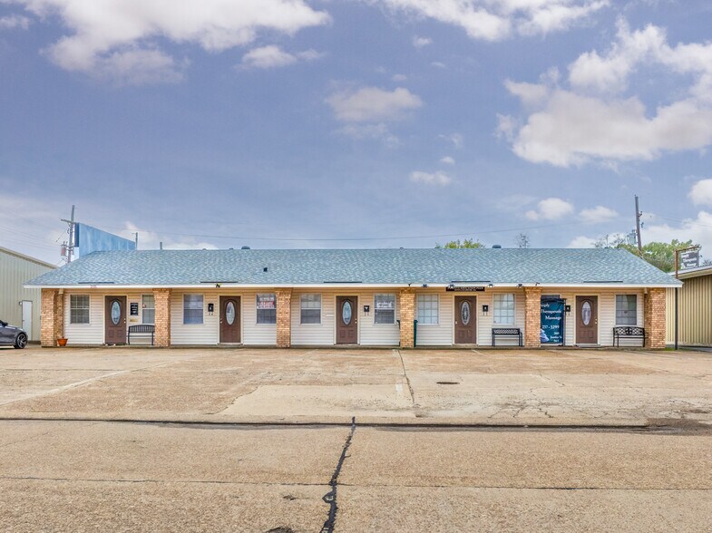 Primary Photo Of 2105 Justice St, Monroe Serviced Offices For Sale