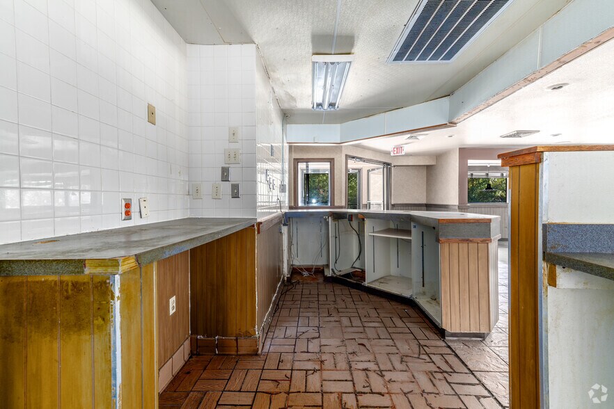 More Photos Of 1815 S Main St, Laurinburg Restaurant For Sale