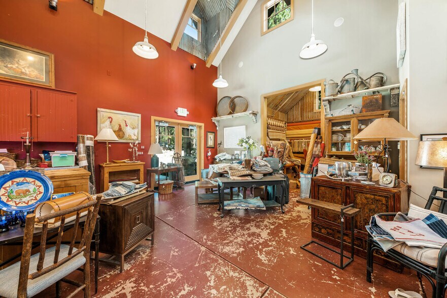More Photos Of 8703 North Lake Blvd Blvd, Kings Beach General Retail For Sale