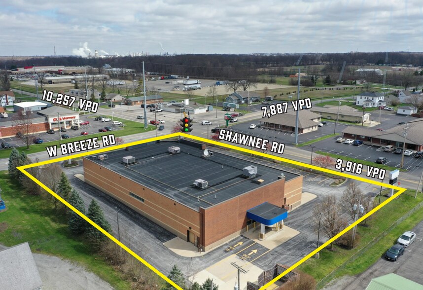 More Photos Of 3710 Shawnee Rd, Lima Freestanding For Sale
