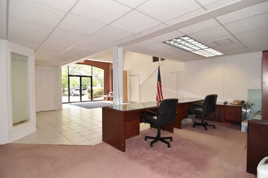 More Photos Of 546-550 Main Rd, Tiverton Medical For Lease