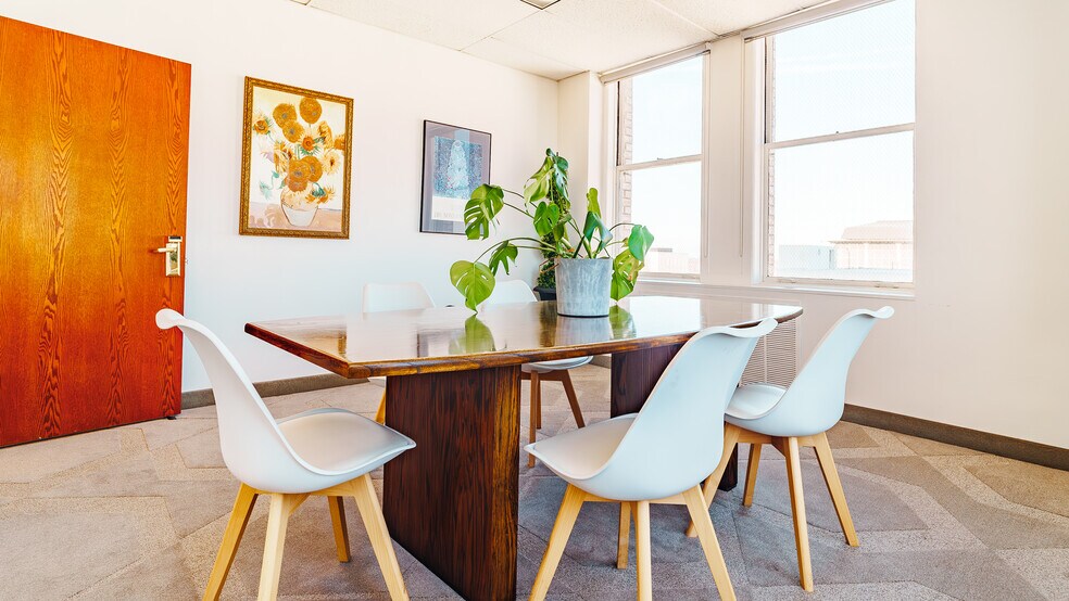 More Photos Of 1060 Fulton St, Fresno Office For Sale