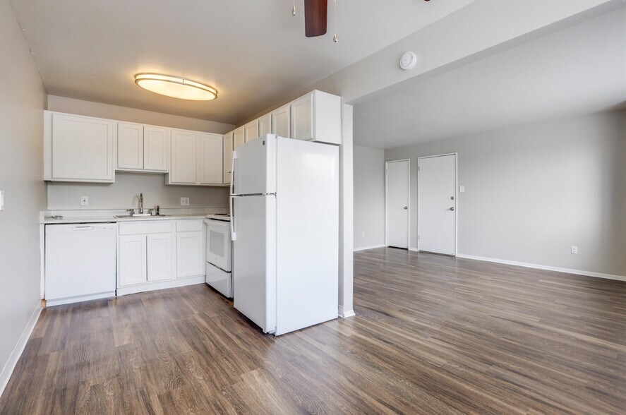 More Photos Of 9990 W 59th Pl, Arvada Apartments For Sale