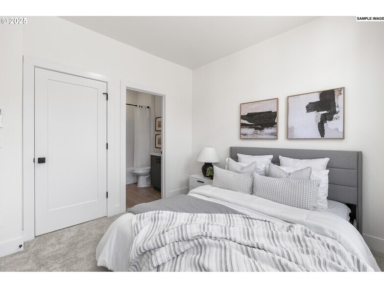 More Photos Of , Portland Multifamily For Sale