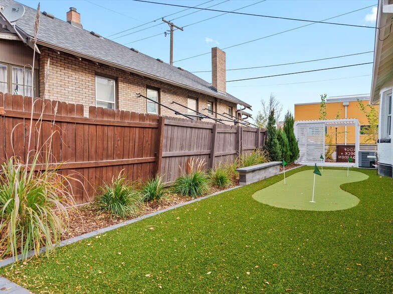 More Photos Of 4735 W 38th Ave, Denver Office For Sale