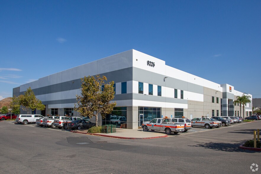More Photos Of 9225 Stellar Ct, Corona Warehouse For Lease