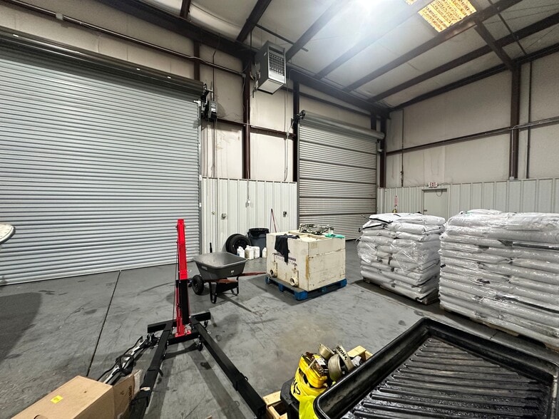More Photos Of 4485 N Industrial Dr, Cumming Warehouse For Lease