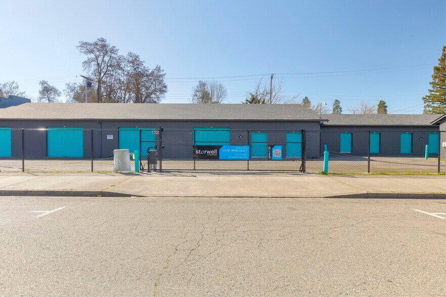 More Photos Of 497 SE H St, Grants Pass Self Storage For Sale