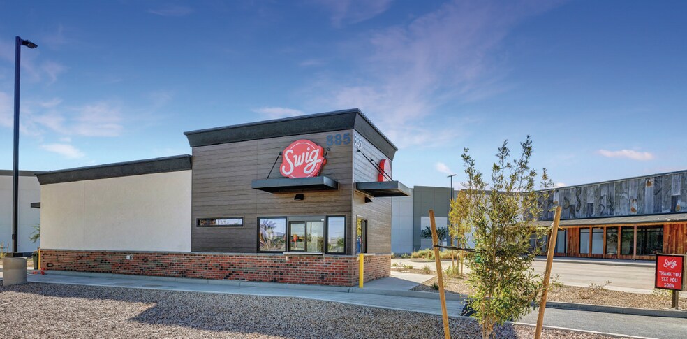 More Photos Of 885 E Craig Rd, North Las Vegas Fast Food For Sale