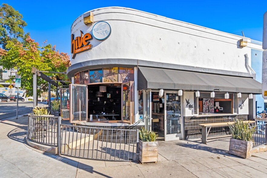 More Photos Of 1065 14th St, San Diego Storefront For Sale
