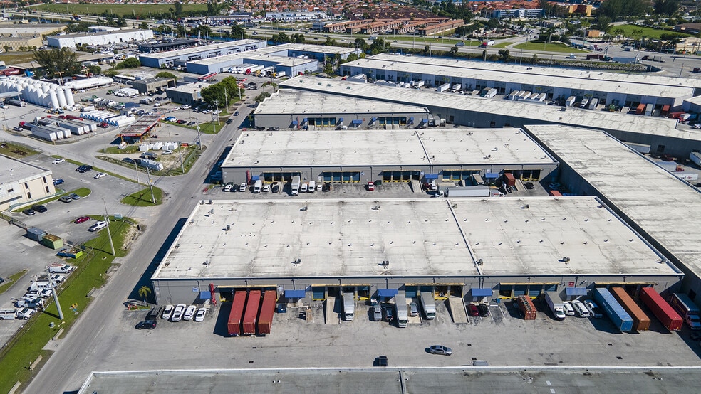 More Photos Of 9999 NW 89th Ave, Medley Warehouse For Lease
